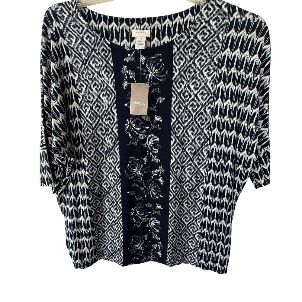 NEW! Chico’s blue white stretchy boat neck geometric print top size M